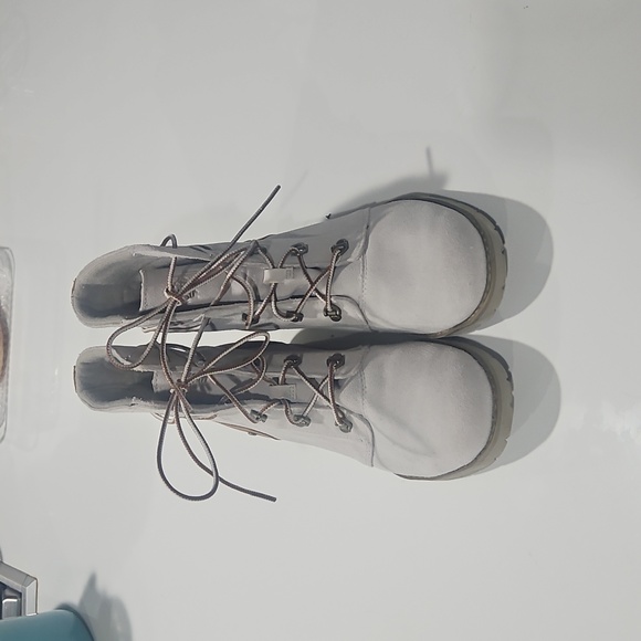 The North Face Ballard Lace II Like New Size 10.5. Leather Booties - Picture 3 of 7